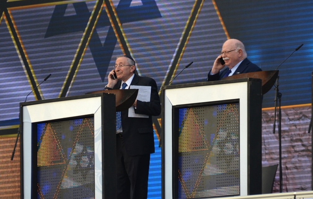 Two US honorees in Israeli ceremony