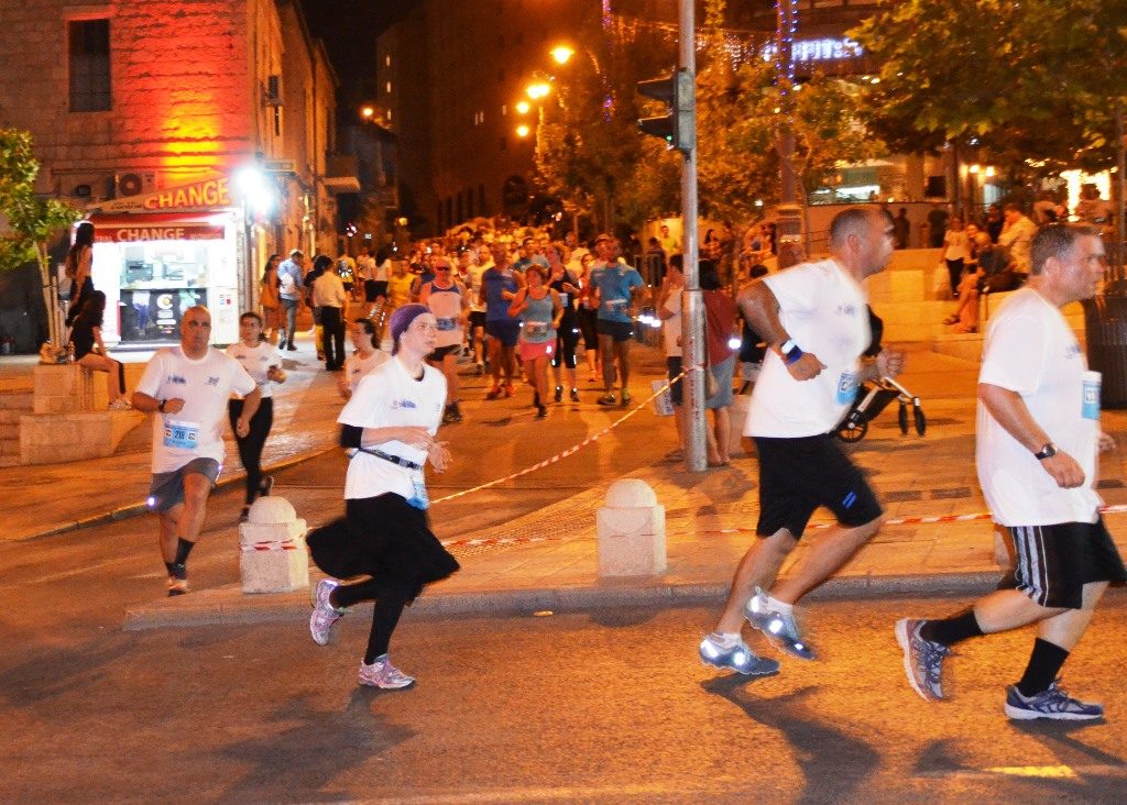 Jerusalem Maccabiah Night Run 