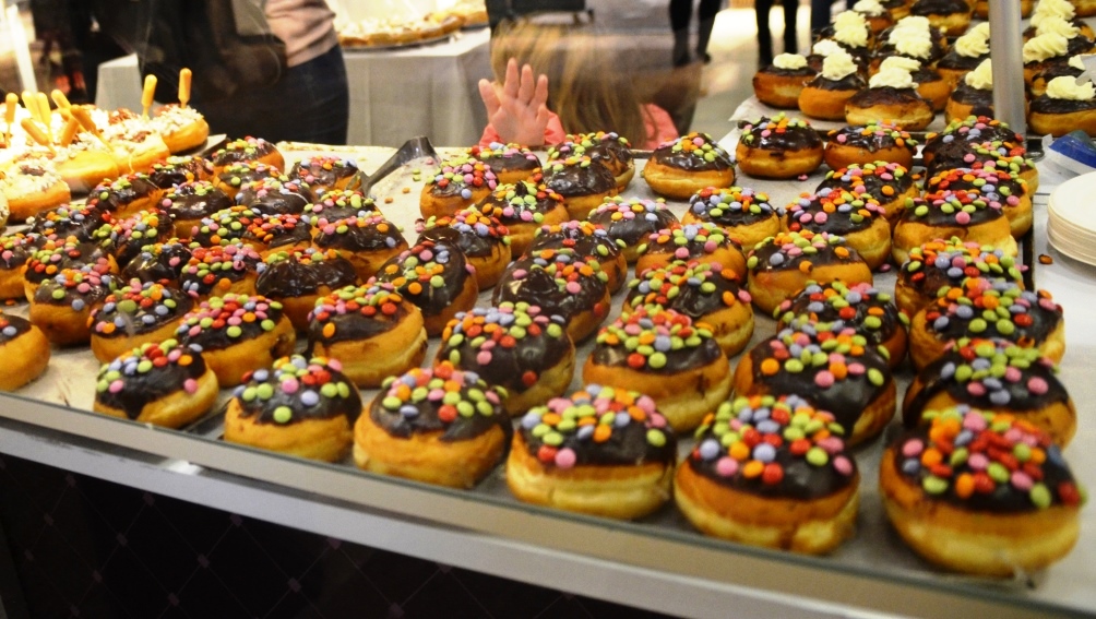 Hanukka donuts in store window in Old City 