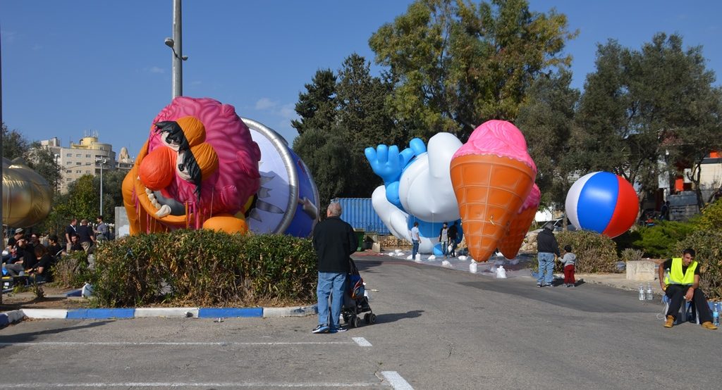 Parade in Jerusalem on Hanukkah preparation 