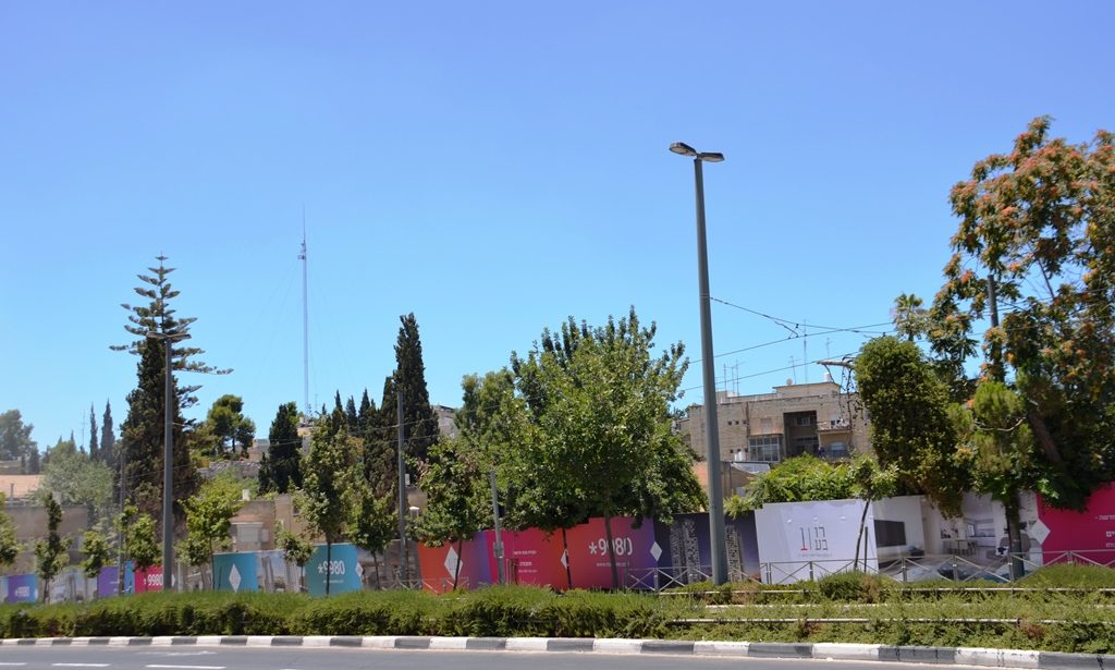 Building apartments in Kiryat Moshe Jerusalem Gateway project 