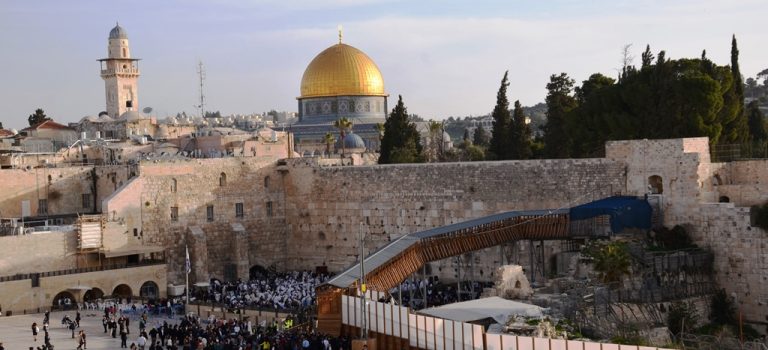 Shabbat Shalom and Chodesh Tov
